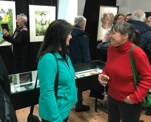 Eröffnung der 38. Leipziger Grafikbörse – Besucher in der Ausstellung